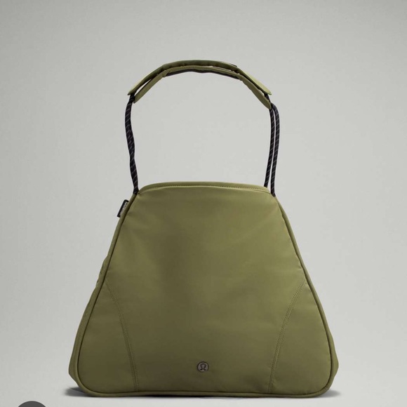 lululemon athletica Handbags - Lululemon tote bag